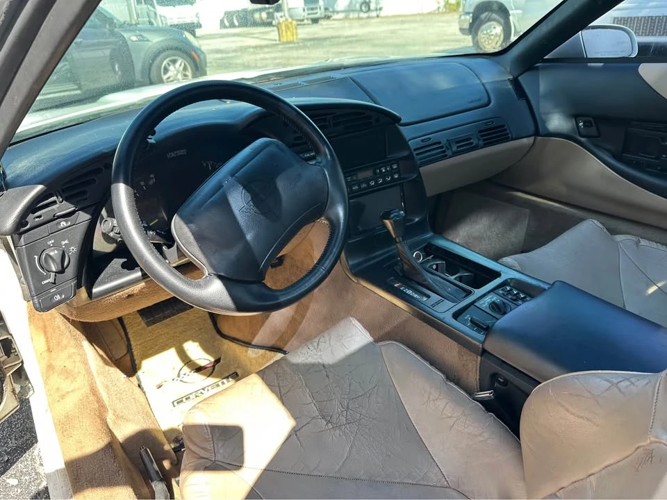 1994 Chevrolet Corvette C4 - Image 8 of 11
