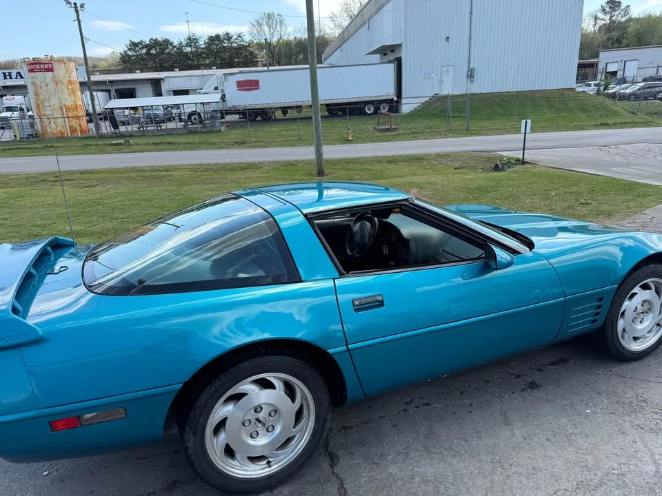 1994 Chevrolet Corvette C4 - Image 2 of 6