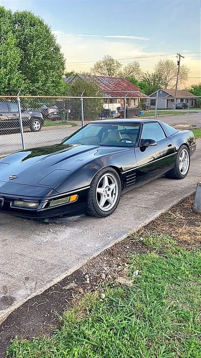 1994 Chevrolet Corvette C4 - Image 1 of 3