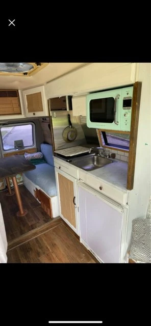 1994 Chevrolet G-Series Van - Image 3 of 11