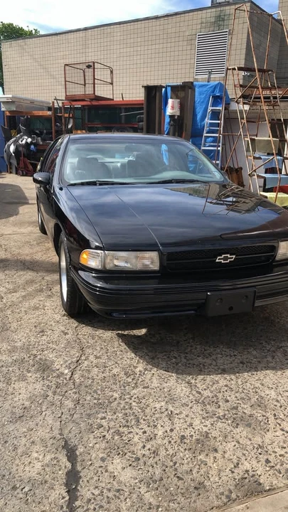 1994 Chevrolet Impala 7th Gen - Image 2 of 3