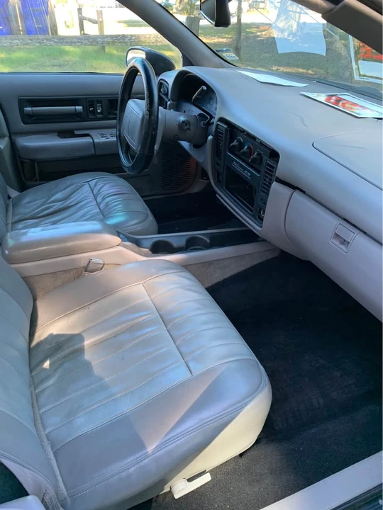 1994 Chevrolet Impala 7th Gen - Image 9 of 11