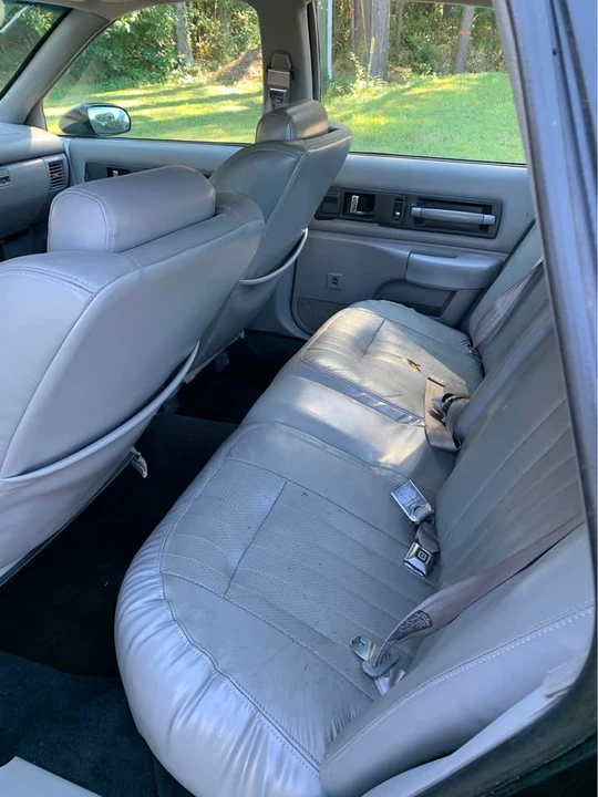 1994 Chevrolet Impala 7th Gen - Image 10 of 11