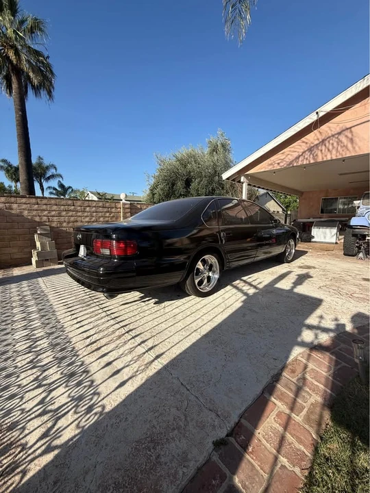 1994 Chevrolet Impala 7th Gen - Image 5 of 16