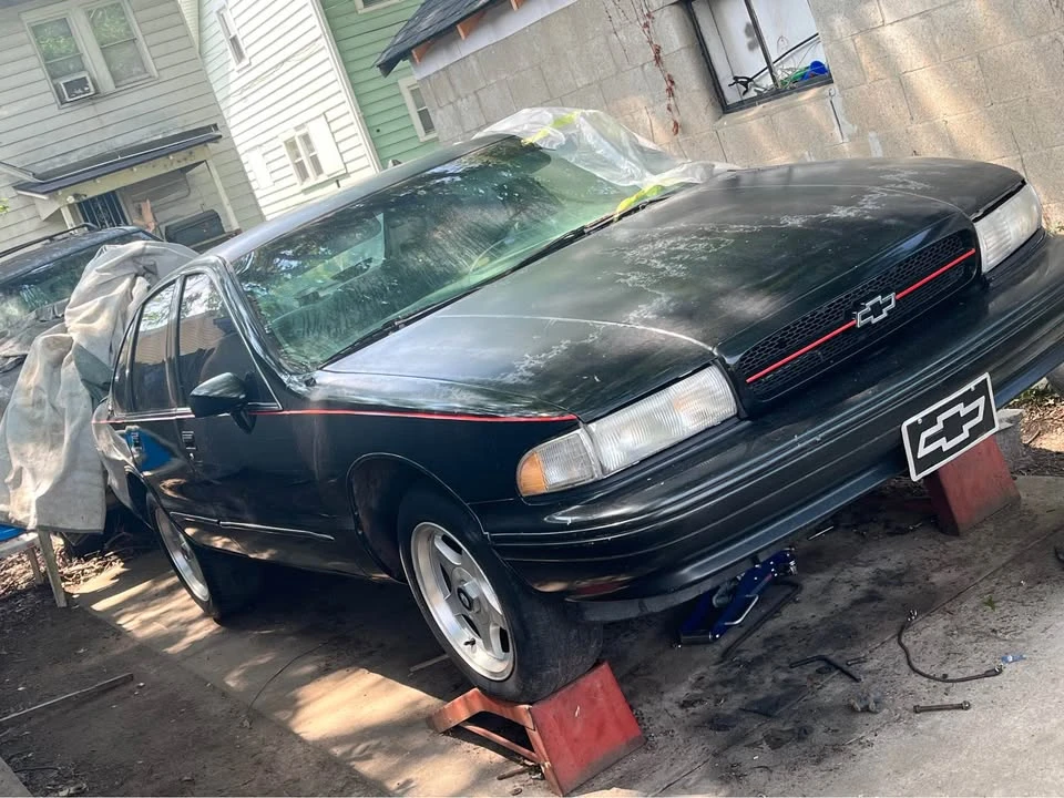 1994 Chevrolet Impala 7th Gen - Image 10 of 17