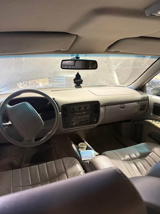 1994 Chevrolet Impala 7th Gen - Image 2 of 12