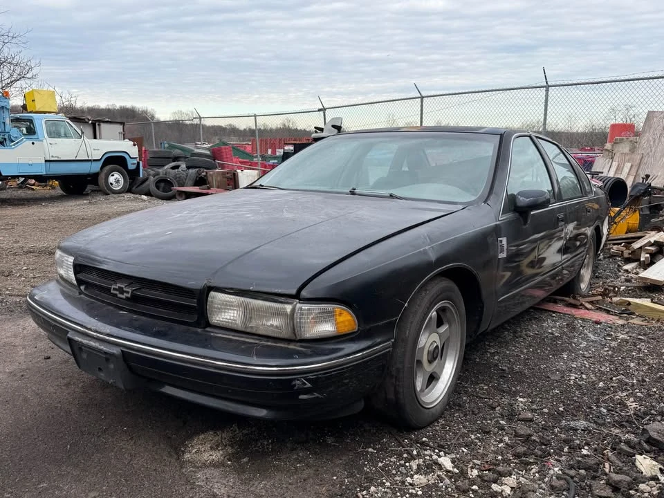 1994 Chevrolet Impala 7th Gen - Image 2 of 8