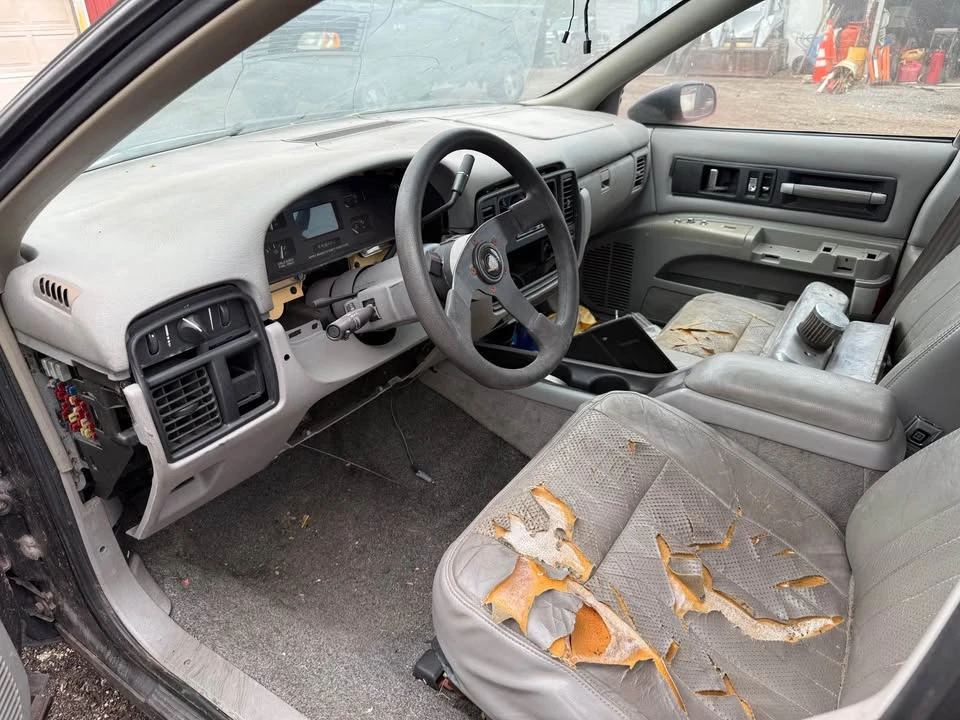 1994 Chevrolet Impala 7th Gen - Image 5 of 8