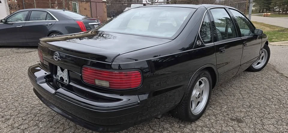 1994 Chevrolet Impala 7th Gen - Image 5 of 10