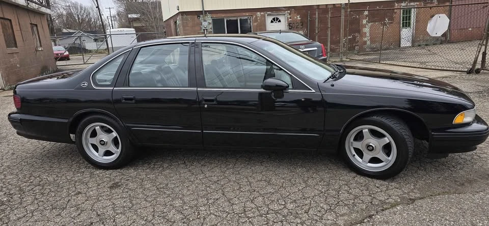 1994 Chevrolet Impala 7th Gen - Image 3 of 10