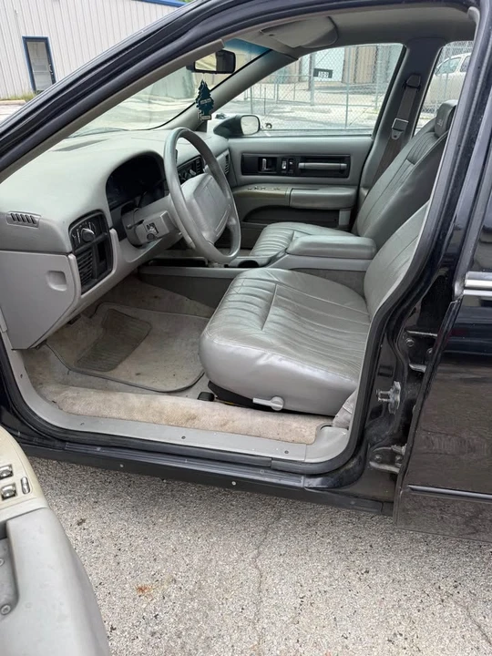 1994 Chevrolet Impala 7th Gen - Image 5 of 10