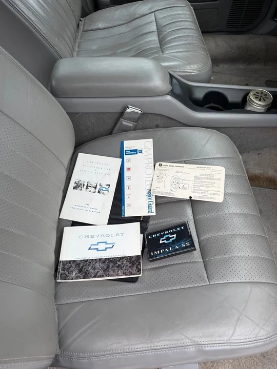 1994 Chevrolet Impala 7th Gen - Image 9 of 10
