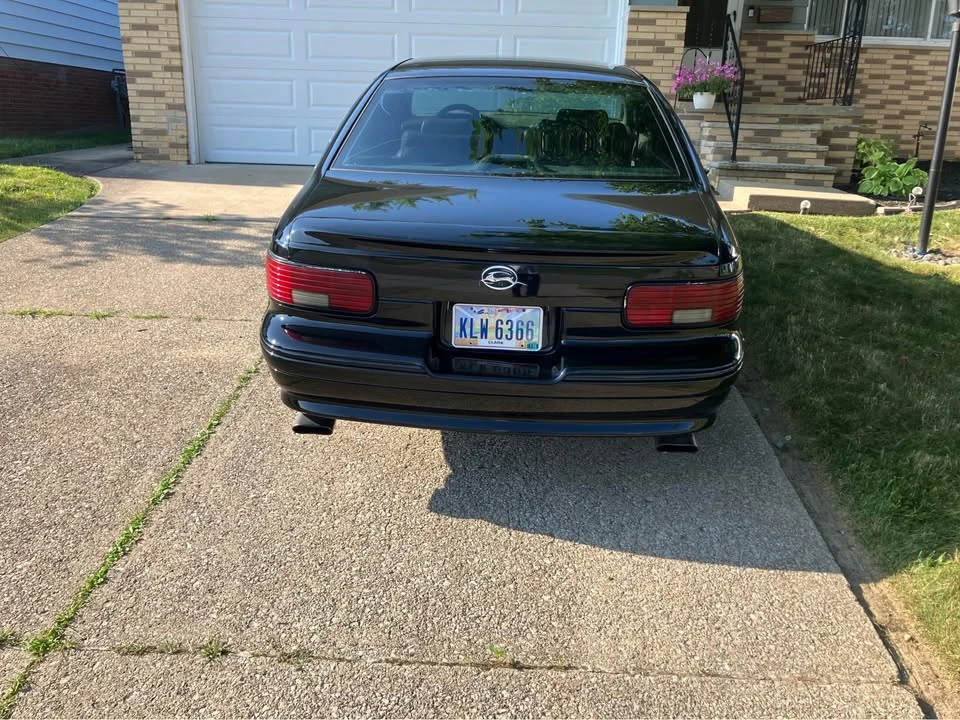 1994 Chevrolet Impala 7th Gen - Image 3 of 10