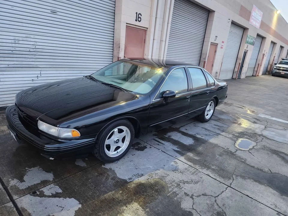 1994 Chevrolet Impala 7th Gen - Image 3 of 8