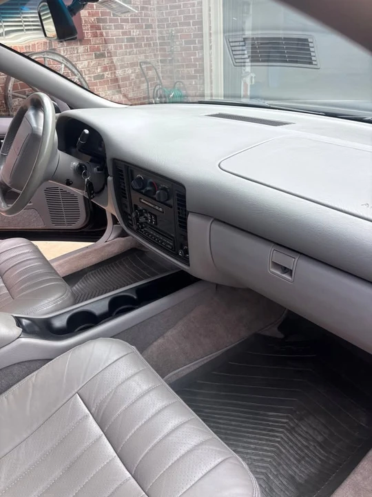 1994 Chevrolet Impala 7th Gen - Image 5 of 6