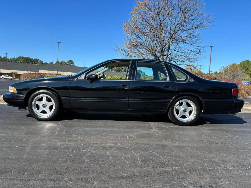1994 Chevrolet Impala 7th Gen - Image 2 of 20