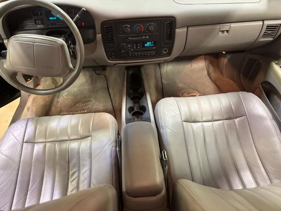 1994 Chevrolet Impala 7th Gen - Image 15 of 20