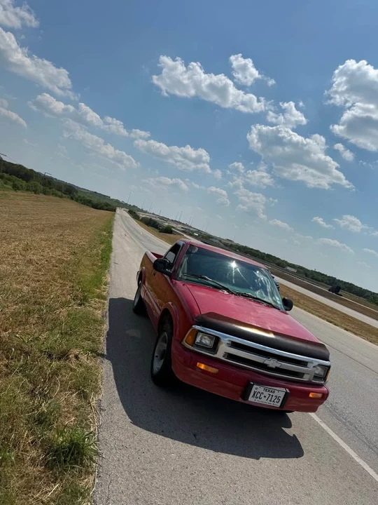1994 Chevrolet S-10 - Image 7 of 13