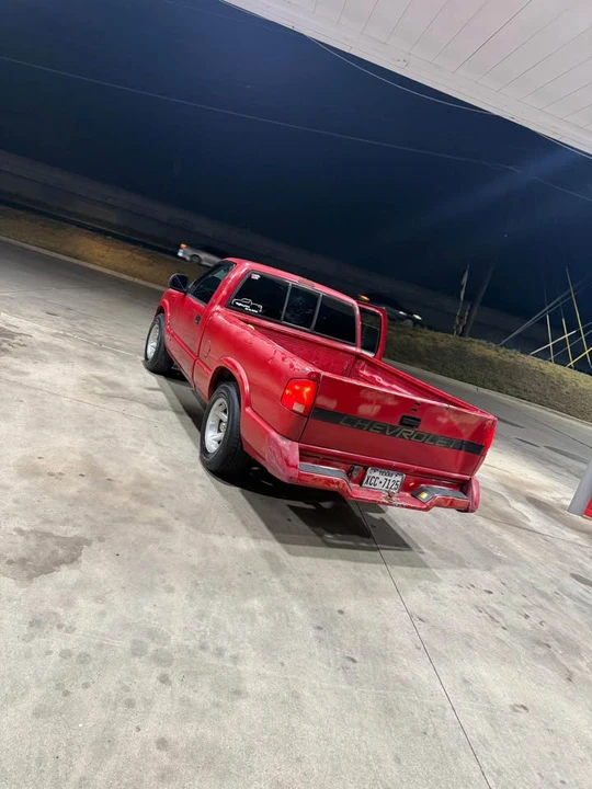 1994 Chevrolet S-10 - Image 4 of 5