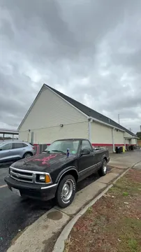 1994 Chevrolet S-10 LS Pickup