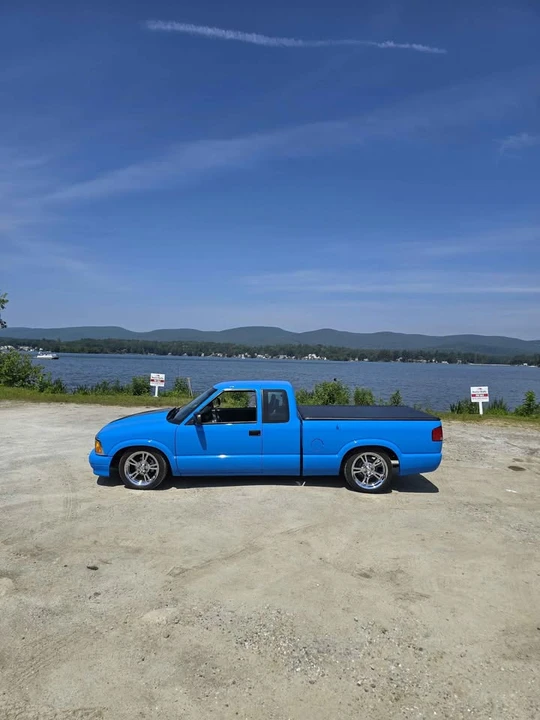1994 Chevrolet S-10 - Image 2 of 12