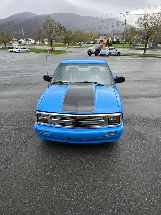 1994 Chevrolet S-10 - Image 9 of 12