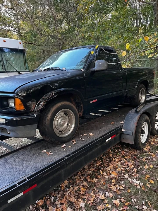 1994 Chevrolet S-10 - Image 4 of 5