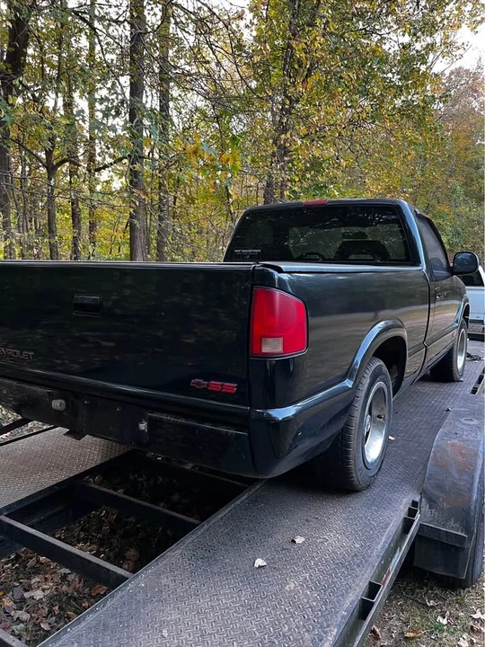 1994 Chevrolet S-10 - Image 2 of 5