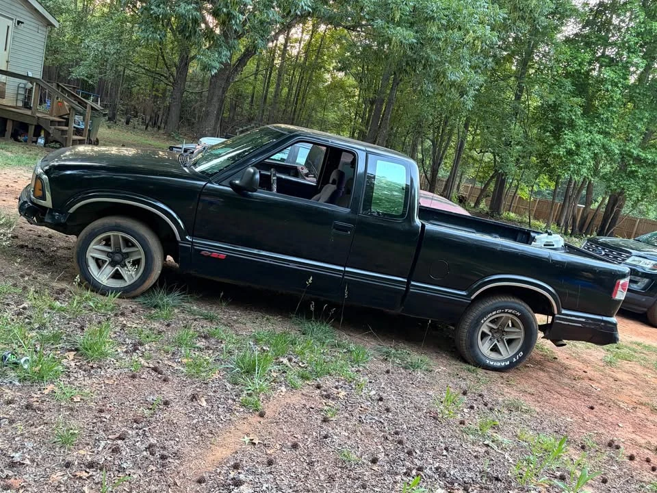 1994 Chevrolet S-10 - Image 3 of 6