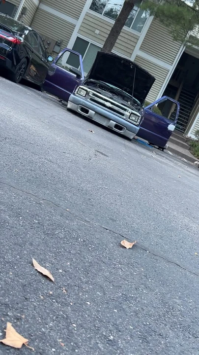 1994 Chevrolet S-10 - Image 2 of 3