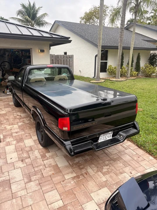 1994 Chevrolet S-10 - Image 6 of 9