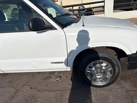 1994 Chevrolet S-10 Regular Cab Long Bed