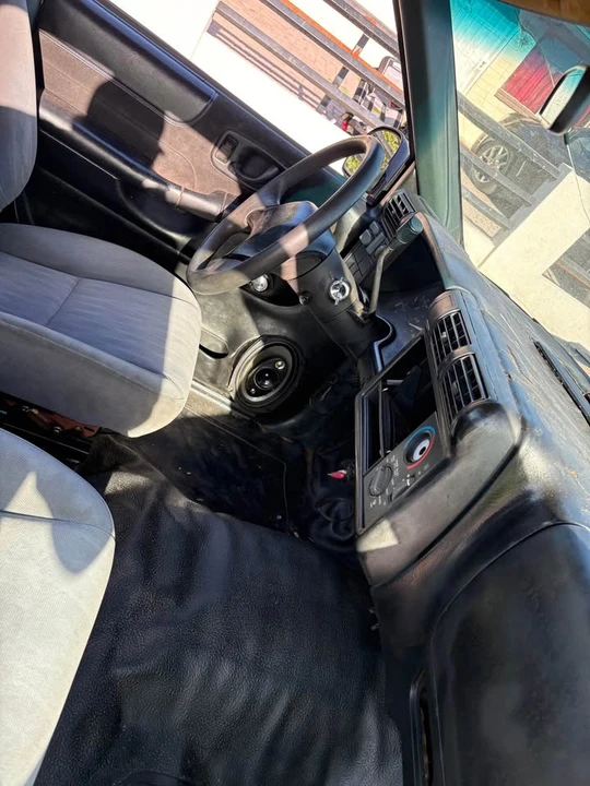 1994 Chevrolet S-10 - Image 2 of 6