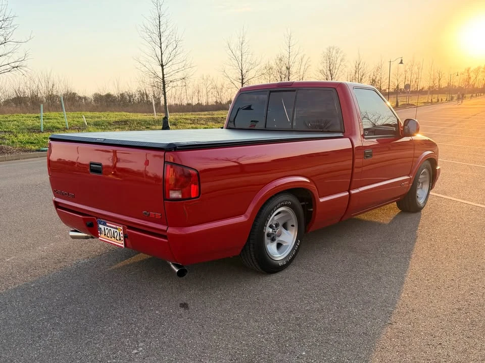 1994 Chevrolet S-10 - Image 2 of 17