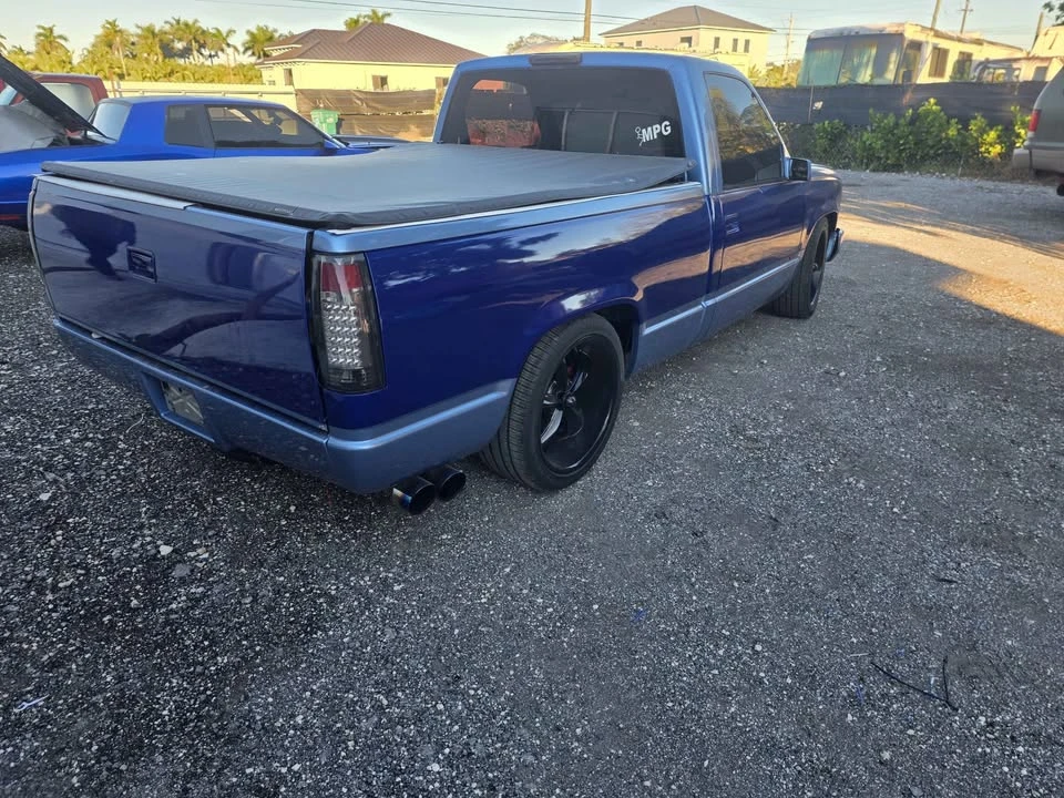 1994 Chevrolet SS - Image 3 of 12