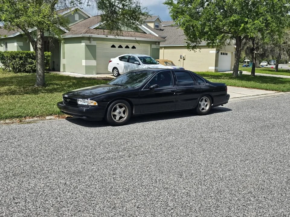 1994 Chevrolet Impala 7th Gen - Image 3 of 10