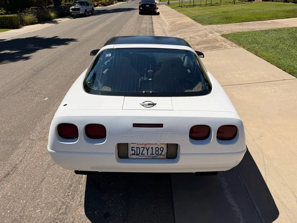 1994 Chevrolet Corvette C4 - Image 6 of 15