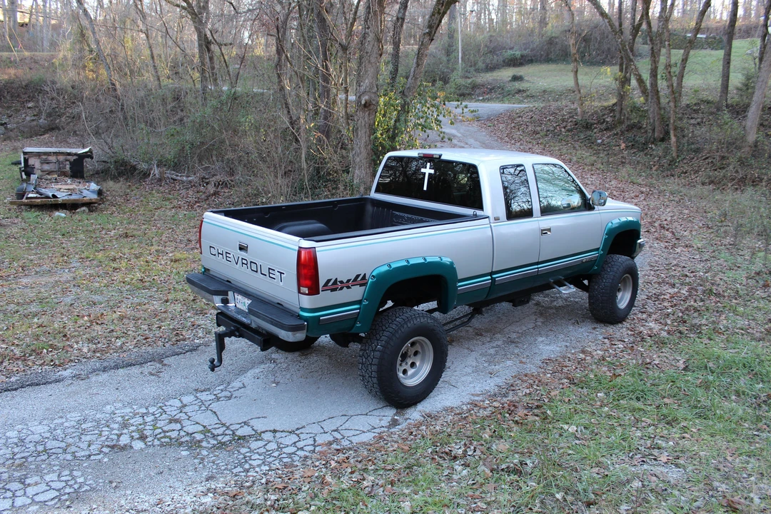 1994 Chevrolet C/K 4th Gen - Image 18 of 25