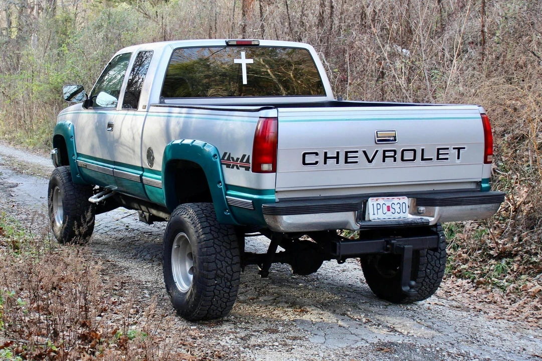1994 Chevrolet C/K 4th Gen - Image 4 of 25