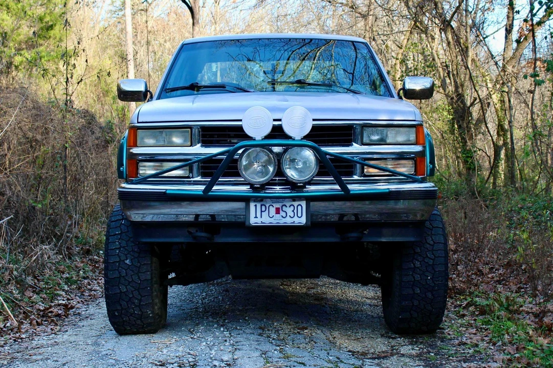 1994 Chevrolet C/K 4th Gen - Image 2 of 25