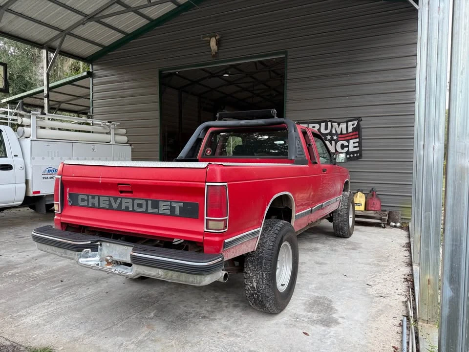 1994 Chevrolet S-10 - Image 7 of 9