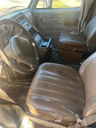 1994 Chevrolet G-Series Van - Image 4 of 9