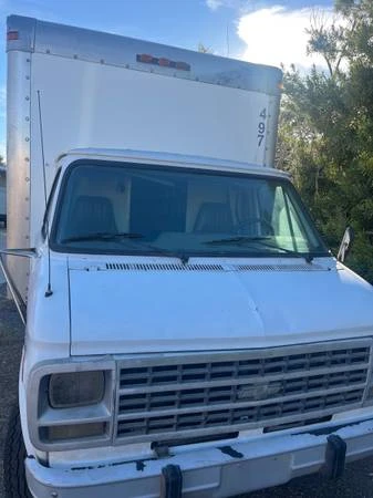 1994 Chevrolet G-Series Van - Image 3 of 9