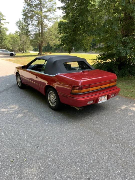 1994 Chrysler LeBaron - Image 14 of 31