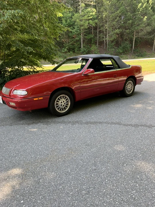 1994 Chrysler LeBaron - Image 8 of 31