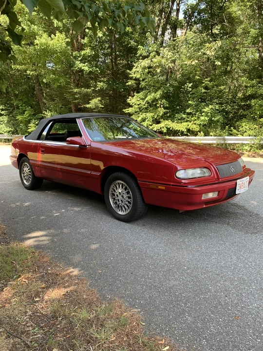 1994 Chrysler LeBaron - Image 5 of 31