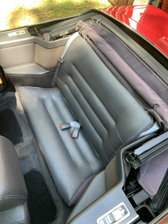 1994 Chrysler LeBaron - Image 27 of 31