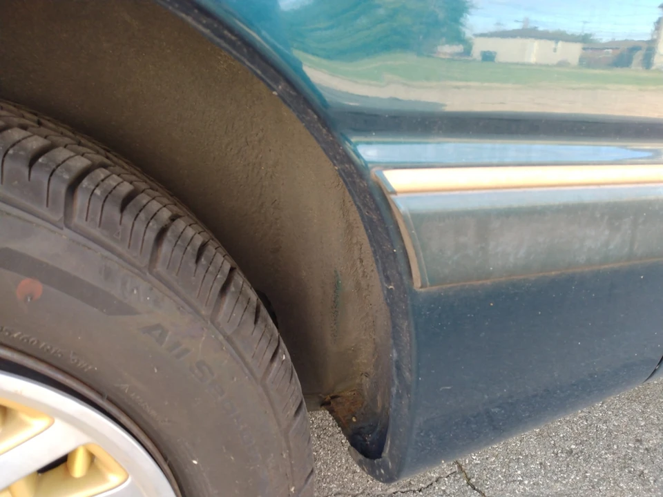 1994 Chrysler LeBaron - Image 8 of 26