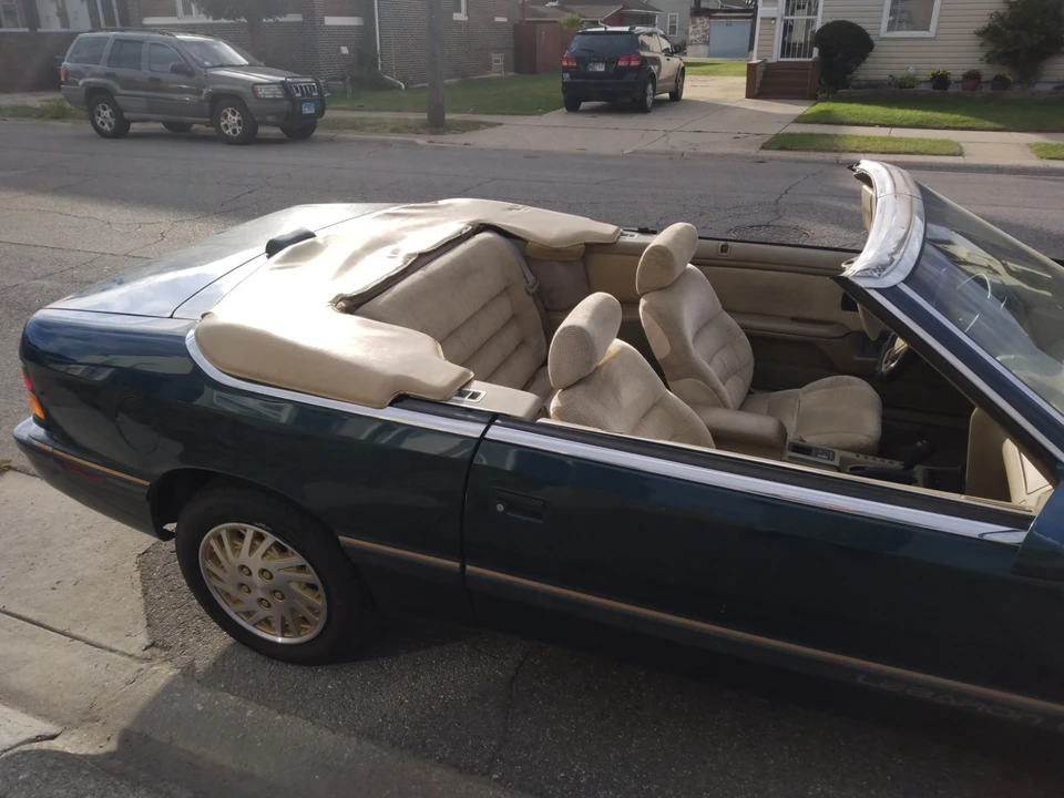 1994 Chrysler LeBaron - Image 10 of 26