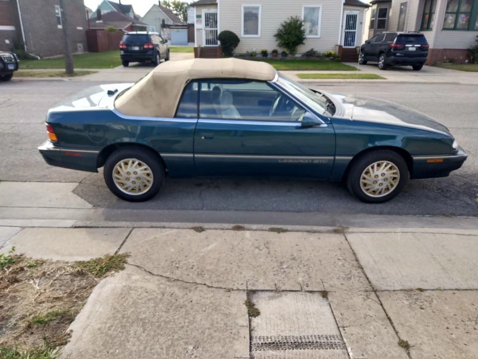 1994 Chrysler LeBaron - Image 15 of 26